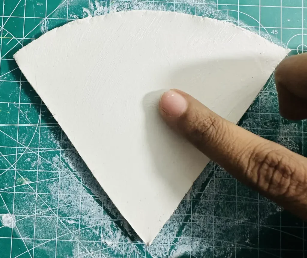 smoothing the tray base