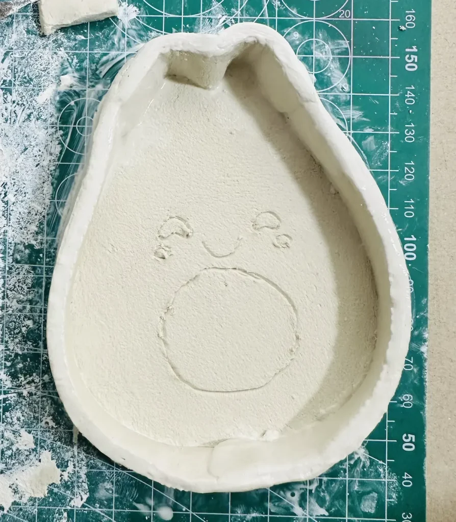 avocado tray after rim attached