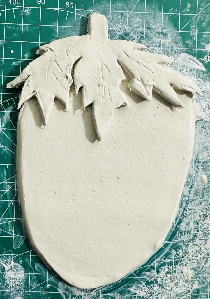 leaves attached strawberry clay tray