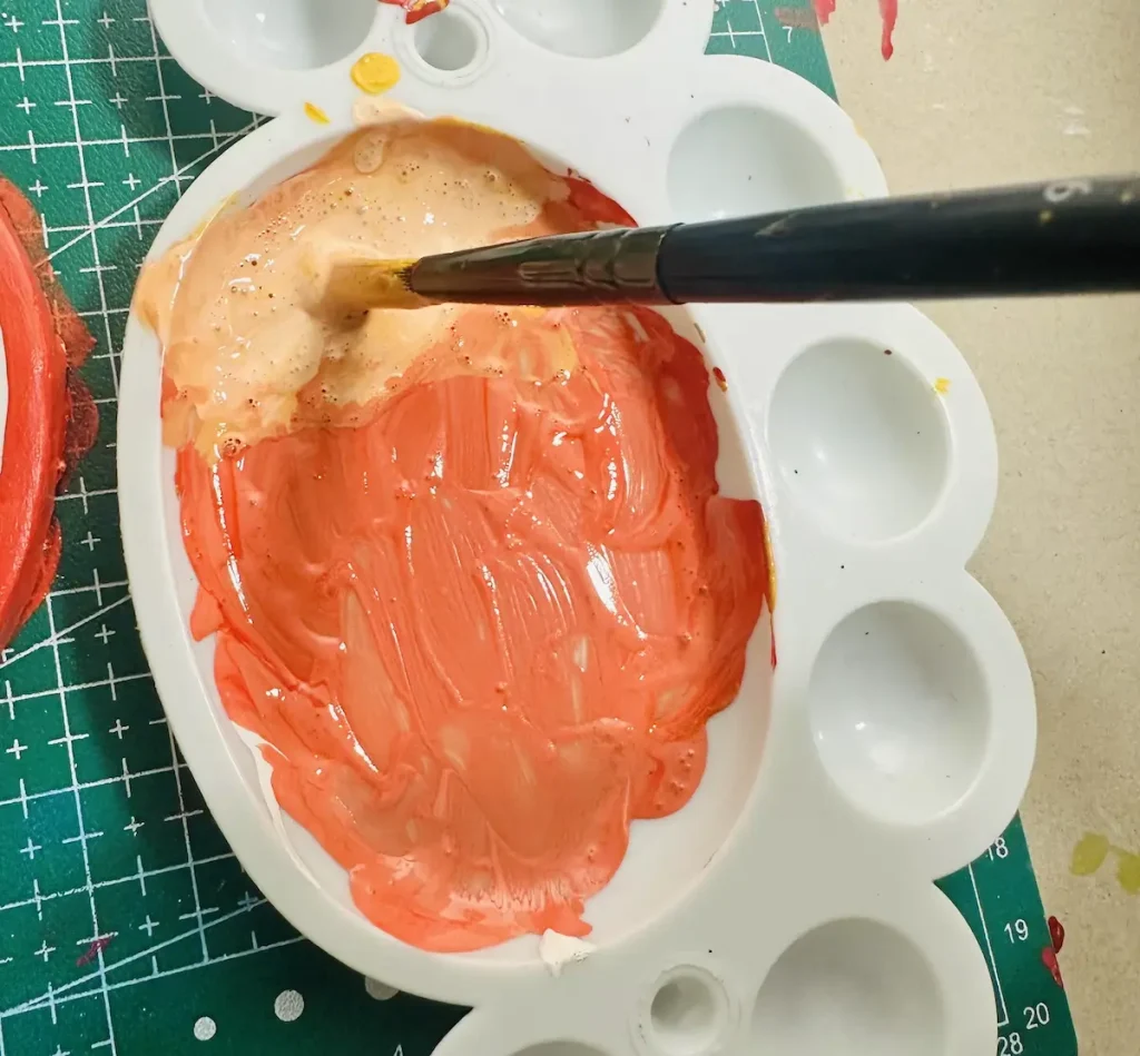 mixing paint for tray base middle