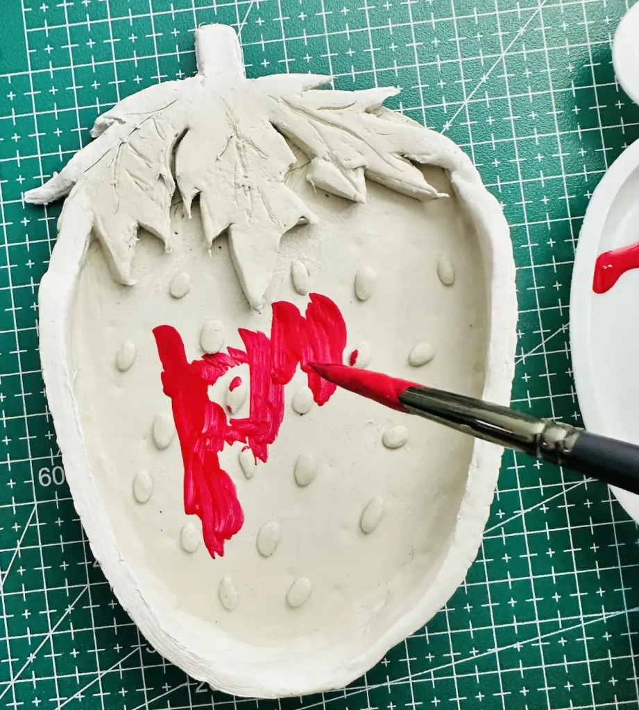 painting the tray base