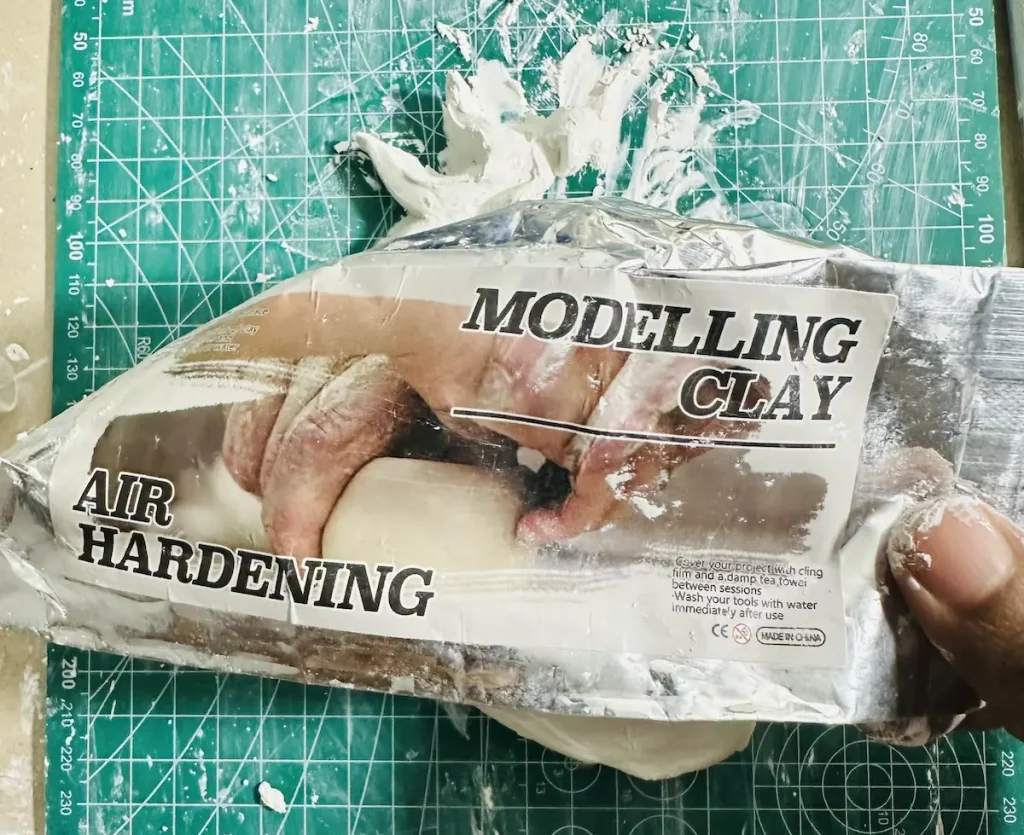 unbranded air dry clay brand I used