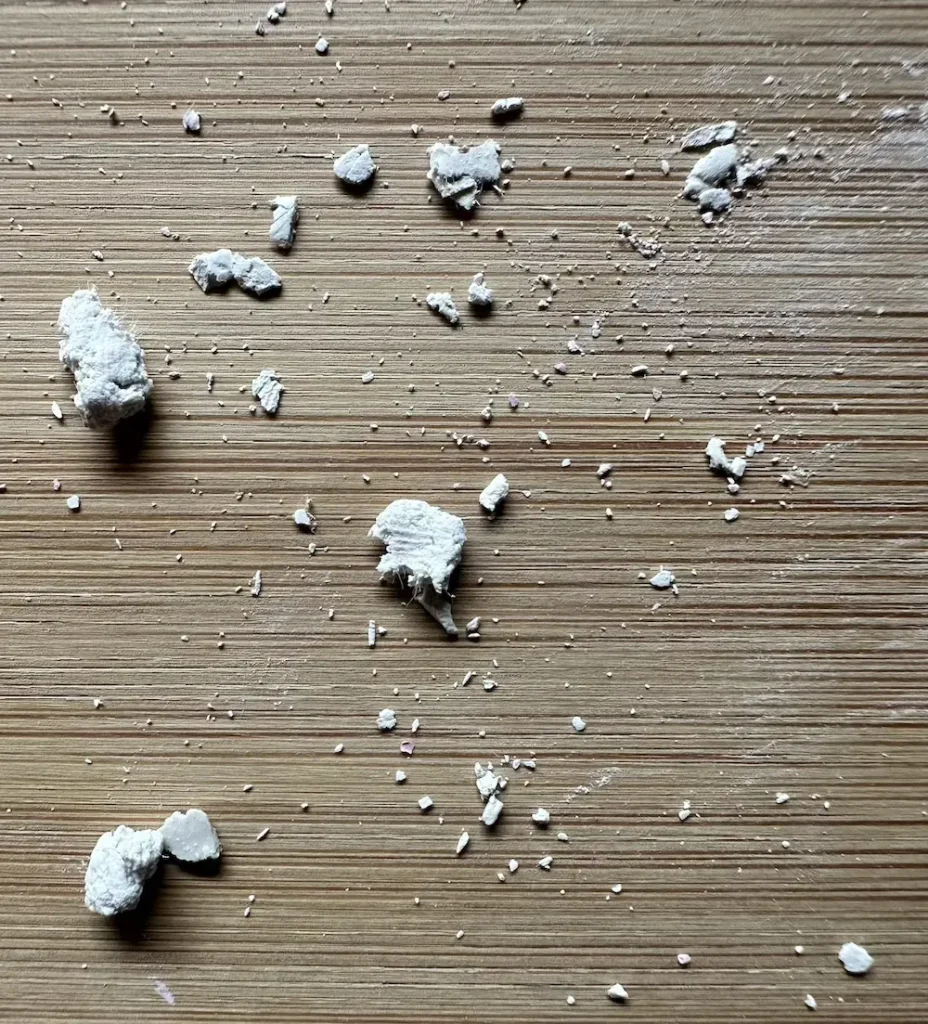 air dry clay breaks into tiny pieces
