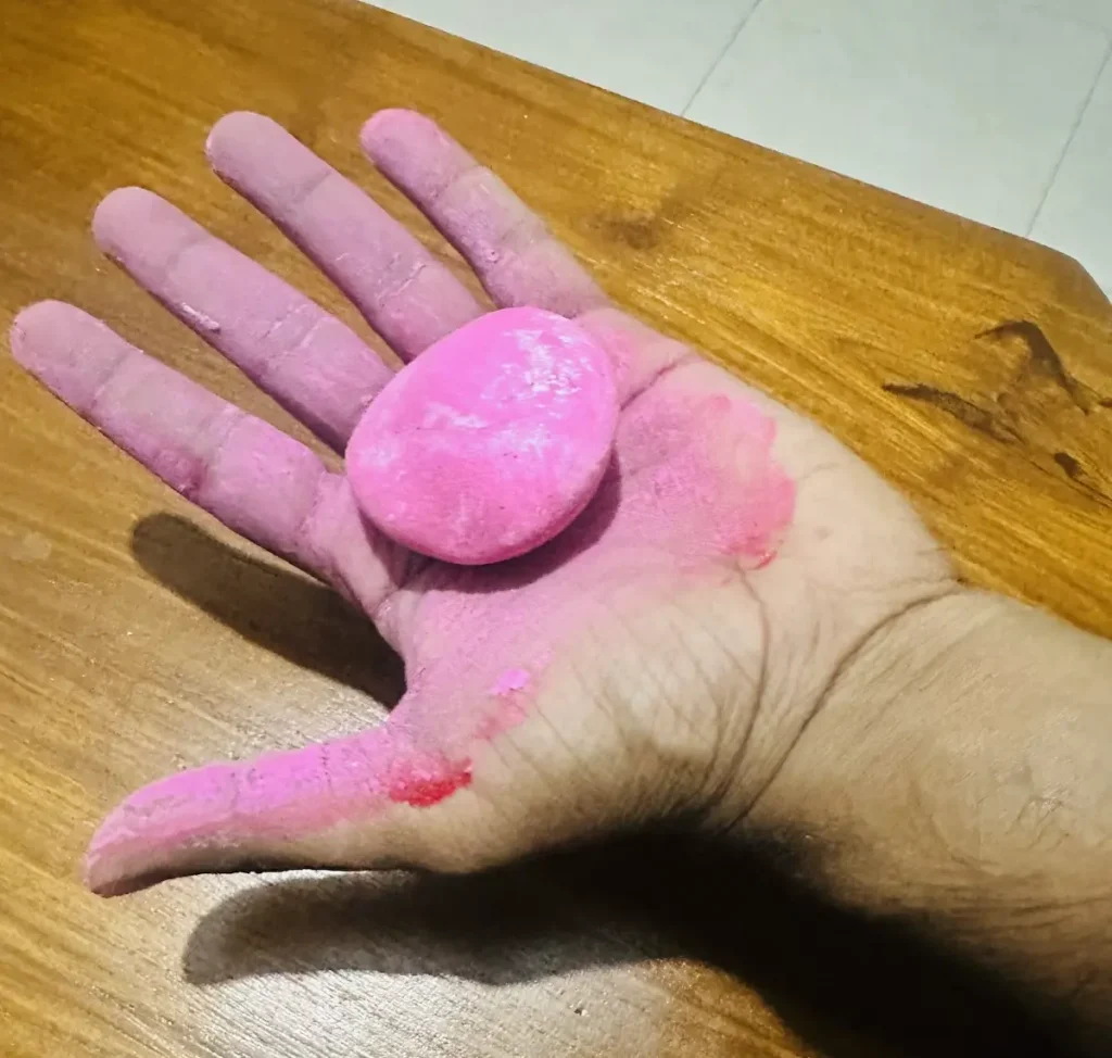 colored wet air dry clay