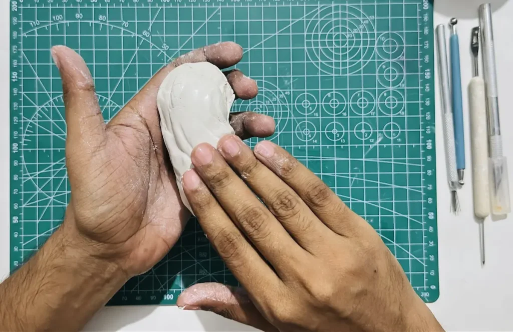 conditioning the clay