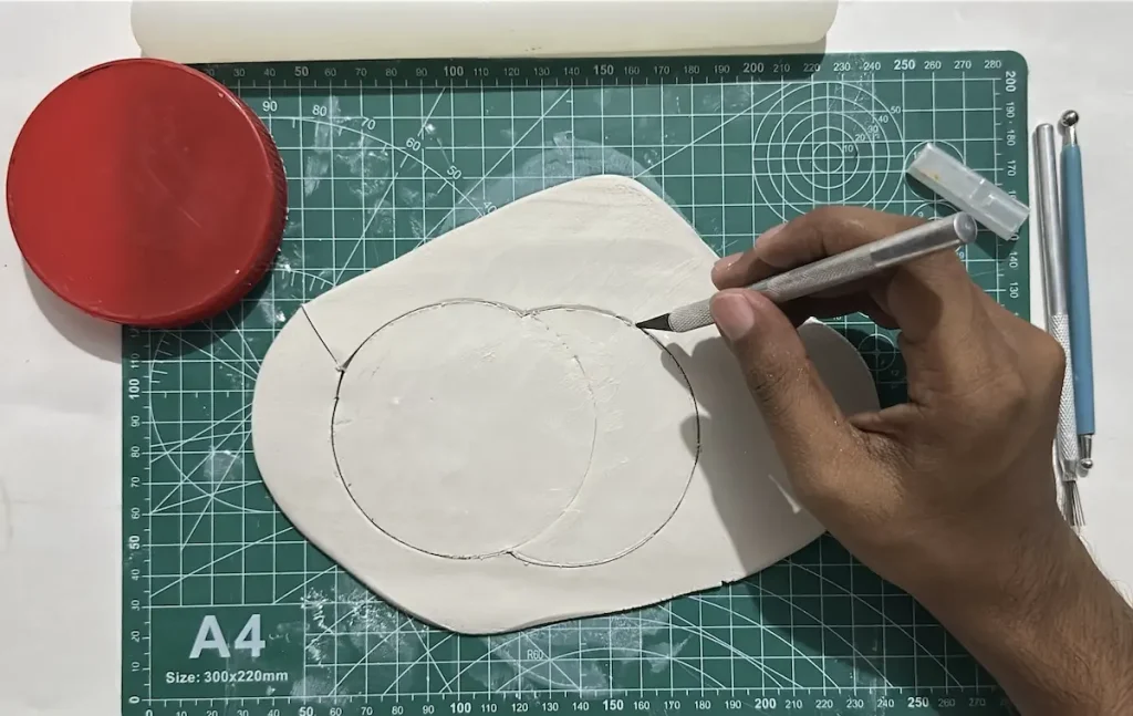 cutting the cherry tray shape
