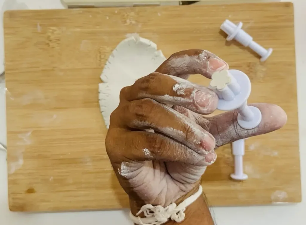 using molds to make clay flowers