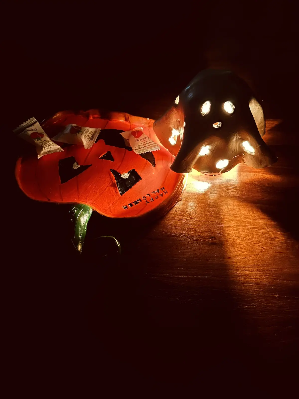 Halloween ghost made with air dry clay