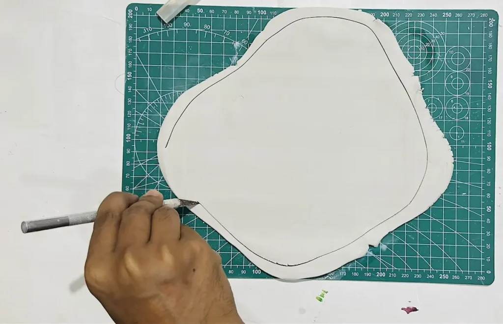 cutting the shape