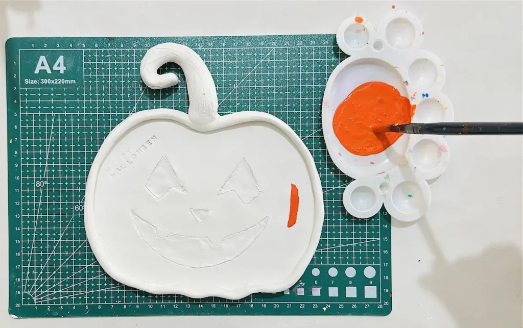 mixing acrylics for the tray base